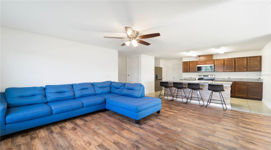 Davenport, Florida 33896, 3 Bedrooms Bedrooms, ,2 Bathroomsbathrooms,Residential,For Sale,Overpool,Mfro6302958