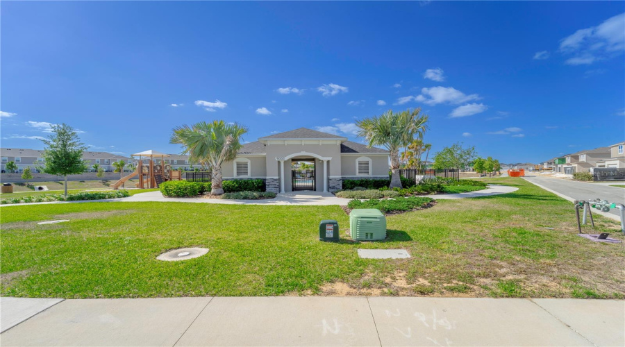Davenport, Florida 33896, 3 Bedrooms Bedrooms, ,2 Bathroomsbathrooms,Residential,For Sale,Overpool,Mfro6302958