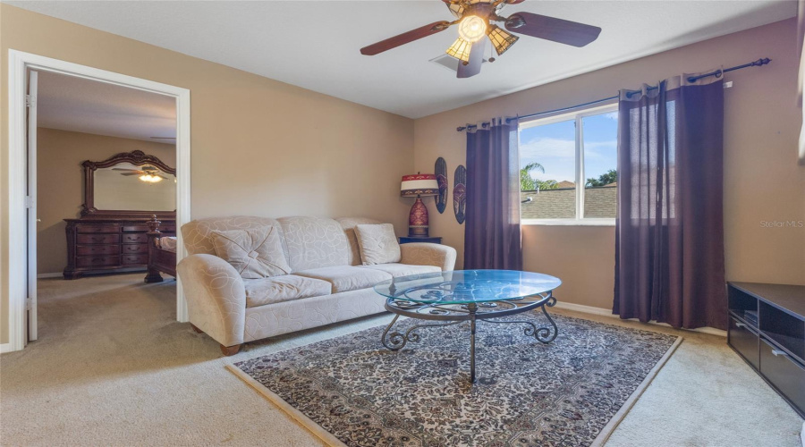 Orlando, Florida 32836, 5 Bedrooms Bedrooms, ,3 Bathroomsbathrooms,Residential,For Sale,Pecky Cypress,Mfro6297818