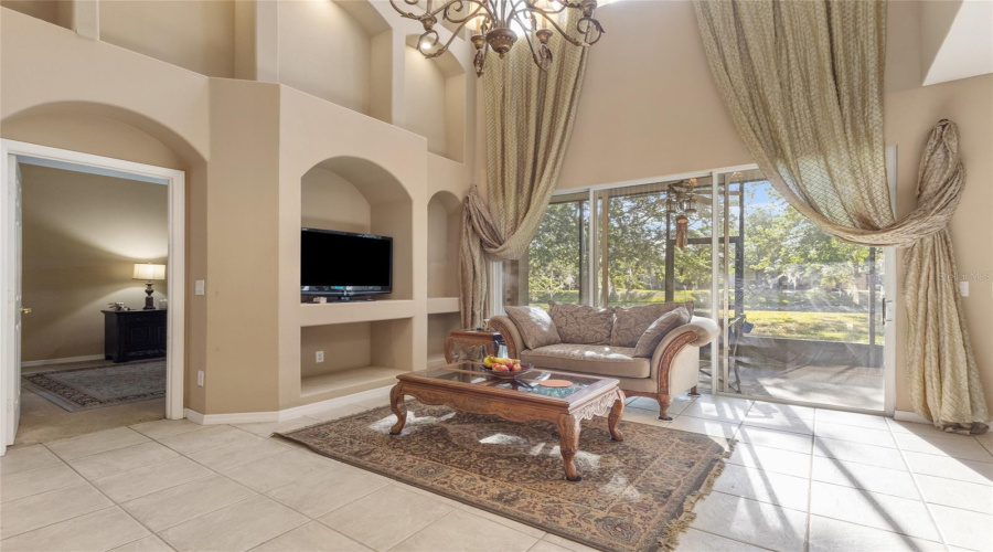Orlando, Florida 32836, 5 Bedrooms Bedrooms, ,3 Bathroomsbathrooms,Residential,For Sale,Pecky Cypress,Mfro6297818