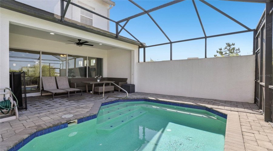 Davenport, Florida 33896, 4 Bedrooms Bedrooms, ,4 Bathroomsbathrooms,Residential,For Sale,Captiva,Mfrs5125859