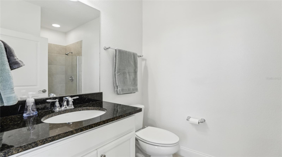 Davenport, Florida 33896, 4 Bedrooms Bedrooms, ,4 Bathroomsbathrooms,Residential,For Sale,Captiva,Mfrs5125859