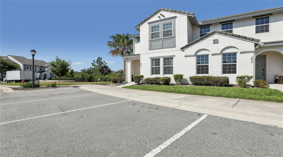 Davenport, Florida 33896, 4 Bedrooms Bedrooms, ,4 Bathroomsbathrooms,Residential,For Sale,Captiva,Mfrs5125859