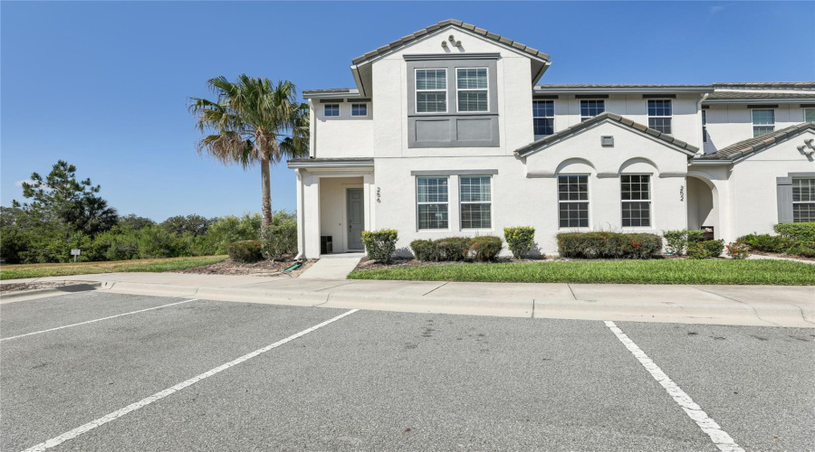 Davenport, Florida 33896, 4 Bedrooms Bedrooms, ,4 Bathroomsbathrooms,Residential,For Sale,Captiva,Mfrs5125859