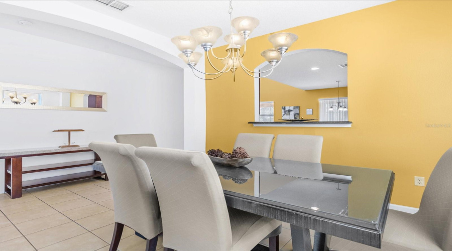 Davenport, Florida 33837, 6 Bedrooms Bedrooms, ,5 Bathroomsbathrooms,Residential,For Sale,Cabello,Mfro6303113