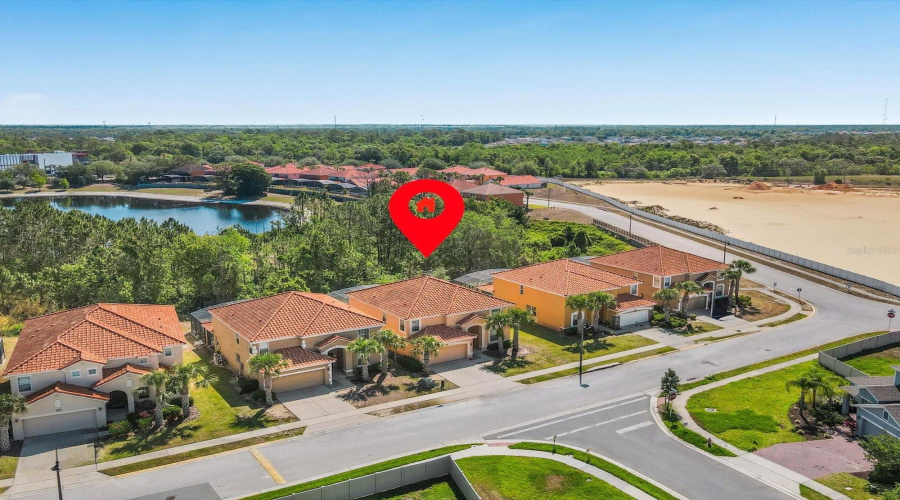 Davenport, Florida 33837, 6 Bedrooms Bedrooms, ,5 Bathroomsbathrooms,Residential,For Sale,Cabello,Mfro6303113