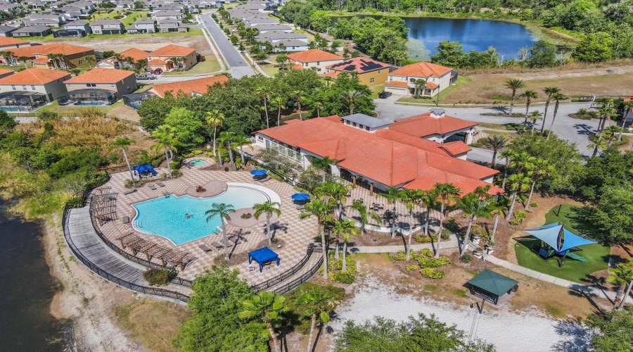 Davenport, Florida 33837, 6 Bedrooms Bedrooms, ,5 Bathroomsbathrooms,Residential,For Sale,Cabello,Mfro6303113