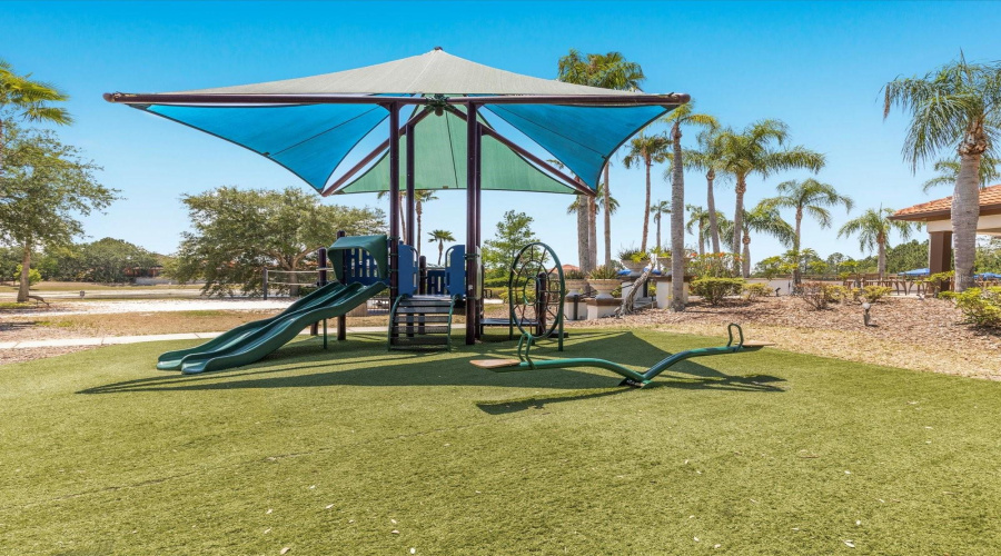 Davenport, Florida 33837, 6 Bedrooms Bedrooms, ,5 Bathroomsbathrooms,Residential,For Sale,Cabello,Mfro6303113