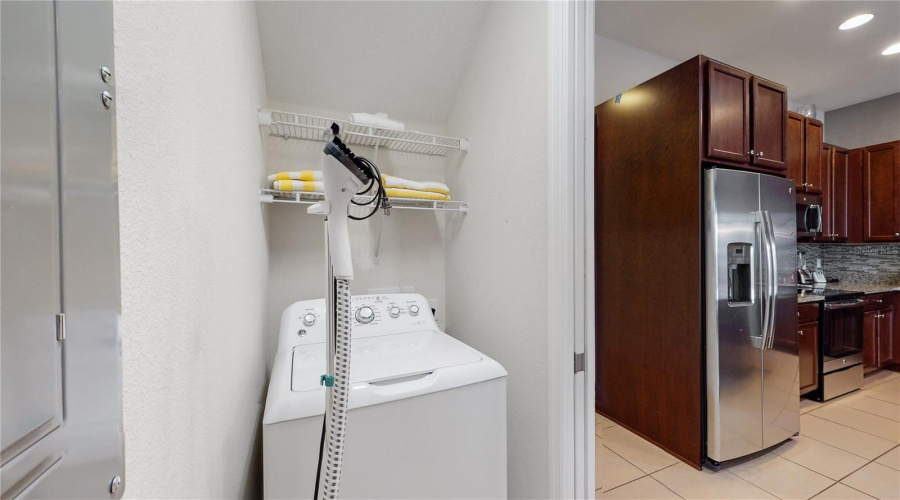 Laundry Closet - Dryer