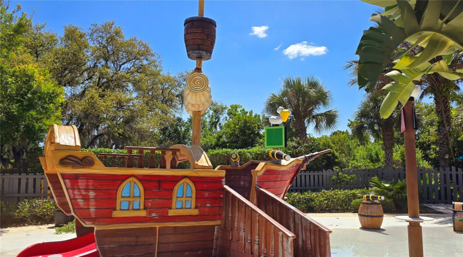 Amenities - Resort Style Pool Area - Pirate Theme