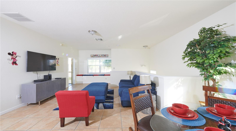 Kissimmee, Florida 34747, 3 Bedrooms Bedrooms, ,2 Bathroomsbathrooms,Residential,For Sale,Pellham,Mfro6304186