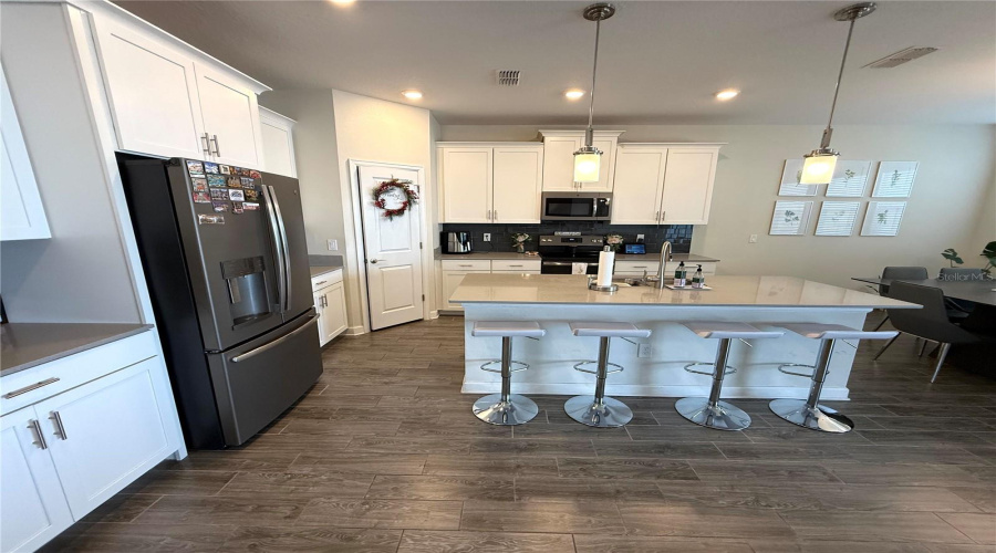 Kissimmee, Florida 34746, 4 Bedrooms Bedrooms, ,3 Bathroomsbathrooms,Residential,For Sale,Wordsmith,Mfro6304583