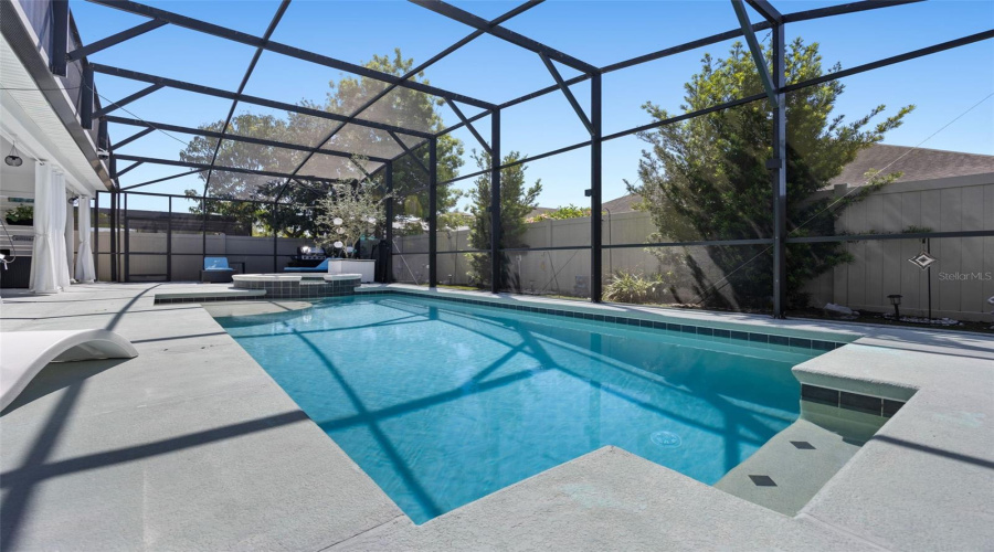 Orlando, Florida 32836, 4 Bedrooms Bedrooms, ,2 Bathroomsbathrooms,Residential,For Sale,Wakeworth,Mfro6304215