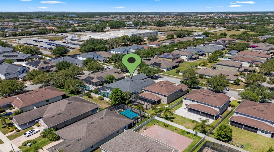 Orlando, Florida 32836, 4 Bedrooms Bedrooms, ,2 Bathroomsbathrooms,Residential,For Sale,Wakeworth,Mfro6304215