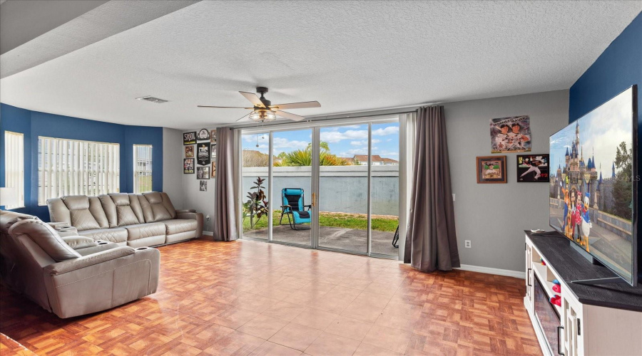 Davenport, Florida 33897, 4 Bedrooms Bedrooms, ,3 Bathroomsbathrooms,Residential,For Sale,Orchid,Mfro6304710