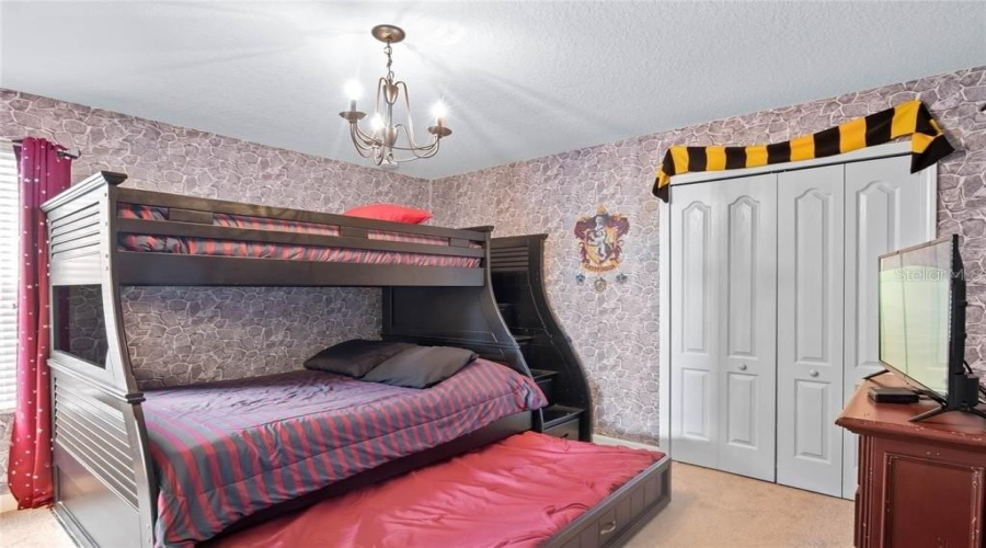 Davenport, Florida 33896, 9 Bedrooms Bedrooms, ,5 Bathroomsbathrooms,Residential,For Sale,Thunderbird,Mfro6303142