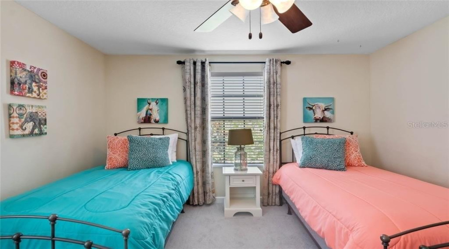 Davenport, Florida 33896, 9 Bedrooms Bedrooms, ,5 Bathroomsbathrooms,Residential,For Sale,Thunderbird,Mfro6303142