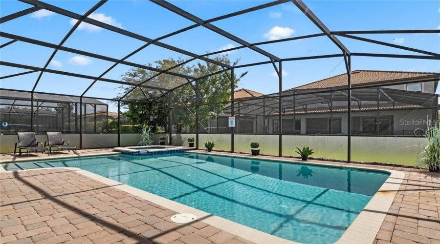 Davenport, Florida 33896, 9 Bedrooms Bedrooms, ,5 Bathroomsbathrooms,Residential,For Sale,Thunderbird,Mfro6303142