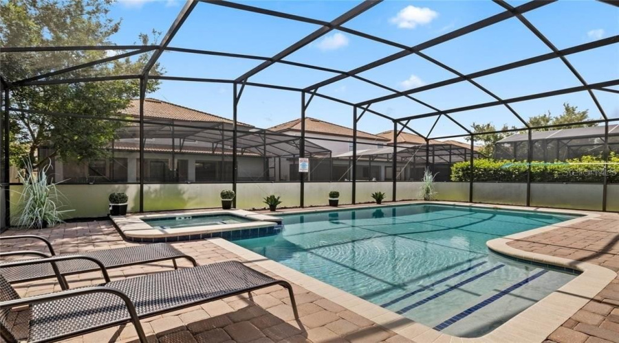 Davenport, Florida 33896, 9 Bedrooms Bedrooms, ,5 Bathroomsbathrooms,Residential,For Sale,Thunderbird,Mfro6303142