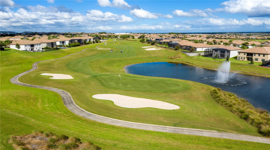Davenport, Florida 33896, 9 Bedrooms Bedrooms, ,5 Bathroomsbathrooms,Residential,For Sale,Thunderbird,Mfro6303142