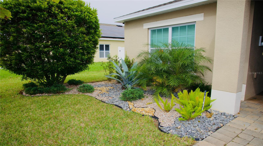 Davenport, Florida 33837, 4 Bedrooms Bedrooms, ,2 Bathroomsbathrooms,Residential,For Sale,Whispering Pines Way,Mfrs5125917