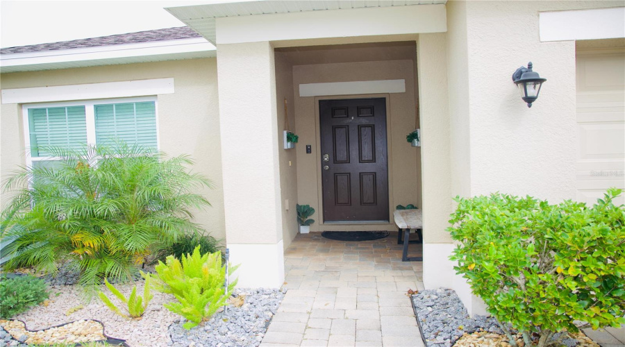 Davenport, Florida 33837, 4 Bedrooms Bedrooms, ,2 Bathroomsbathrooms,Residential,For Sale,Whispering Pines Way,Mfrs5125917