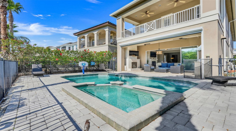 Reunion, Florida 34747, 4 Bedrooms Bedrooms, ,4 Bathroomsbathrooms,Residential,For Sale,Castle Pines,Mfrs5125993