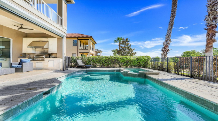 Reunion, Florida 34747, 4 Bedrooms Bedrooms, ,4 Bathroomsbathrooms,Residential,For Sale,Castle Pines,Mfrs5125993