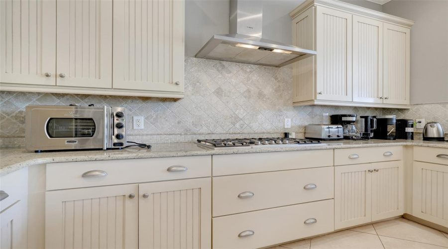 Reunion, Florida 34747, 4 Bedrooms Bedrooms, ,4 Bathroomsbathrooms,Residential,For Sale,Castle Pines,Mfrs5125993