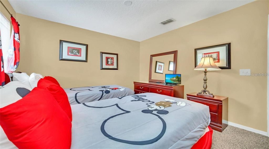 Kissimmee, Florida 34747, 7 Bedrooms Bedrooms, ,4 Bathroomsbathrooms,Residential,For Sale,Emerald Island,Mfrs5125976