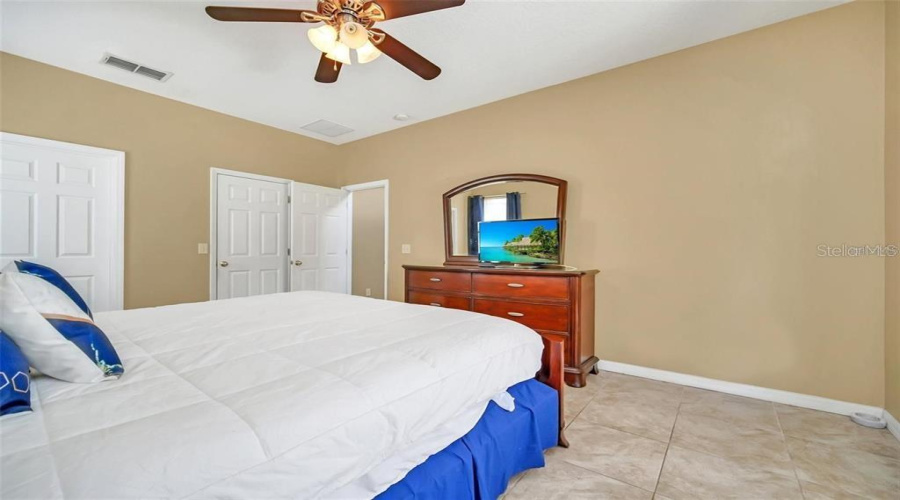 Kissimmee, Florida 34747, 7 Bedrooms Bedrooms, ,4 Bathroomsbathrooms,Residential,For Sale,Emerald Island,Mfrs5125976
