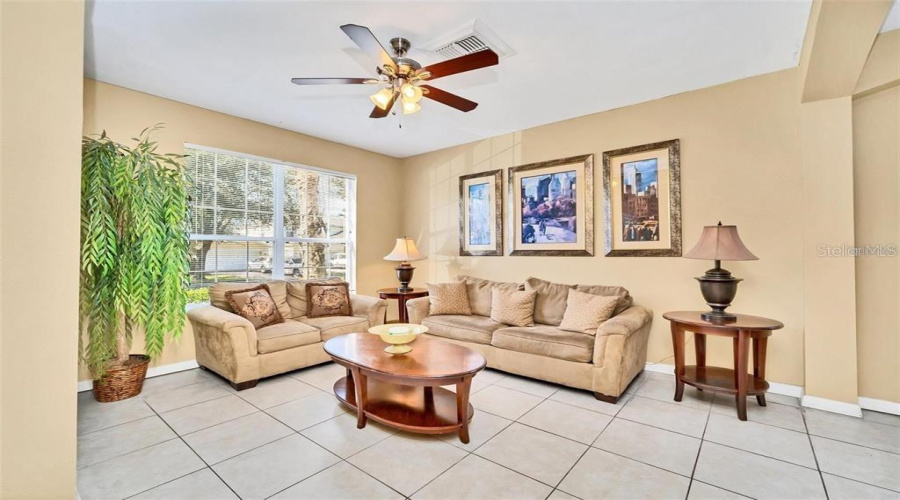 Kissimmee, Florida 34747, 7 Bedrooms Bedrooms, ,4 Bathroomsbathrooms,Residential,For Sale,Emerald Island,Mfrs5125976