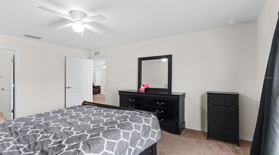 Davenport, Florida 33837, 4 Bedrooms Bedrooms, ,2 Bathroomsbathrooms,Residential,For Sale,Bay,Mfrl4952577