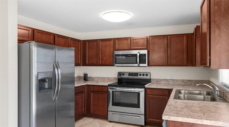 Davenport, Florida 33837, 4 Bedrooms Bedrooms, ,2 Bathroomsbathrooms,Residential,For Sale,Bay,Mfrl4952577
