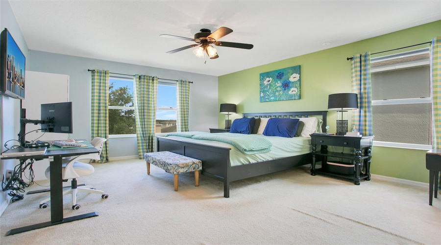 Davenport, Florida 33897, 4 Bedrooms Bedrooms, ,2 Bathroomsbathrooms,Residential,For Sale,Williamson,Mfrg5095111