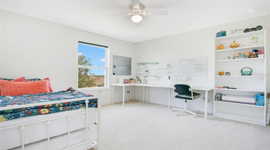 Davenport, Florida 33897, 4 Bedrooms Bedrooms, ,2 Bathroomsbathrooms,Residential,For Sale,Williamson,Mfrg5095111