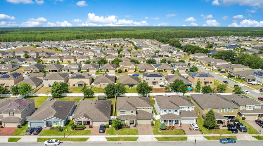 Davenport, Florida 33897, 4 Bedrooms Bedrooms, ,2 Bathroomsbathrooms,Residential,For Sale,Williamson,Mfrg5095111