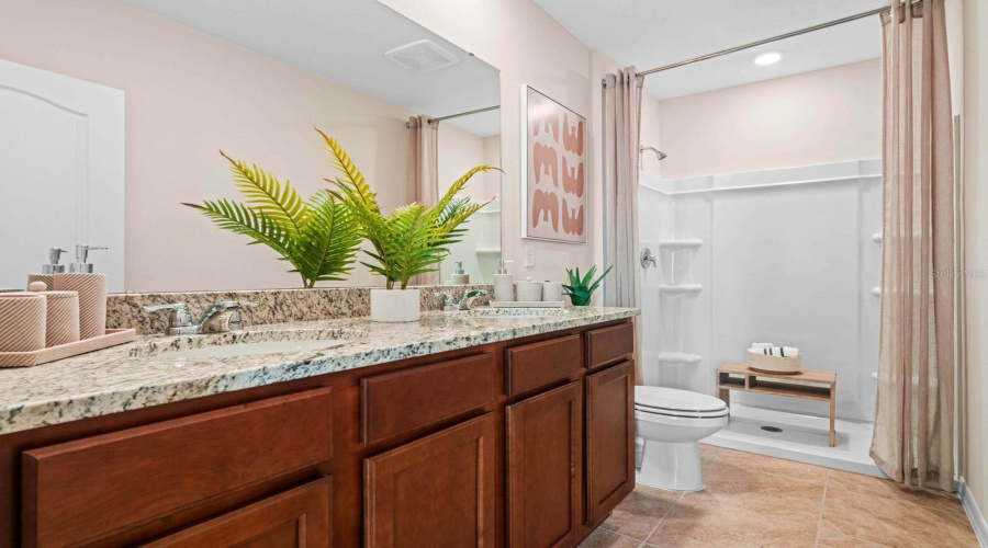 Davenport, Florida 33837, 3 Bedrooms Bedrooms, ,2 Bathroomsbathrooms,Residential,For Sale,Tongass,Mfro6249010