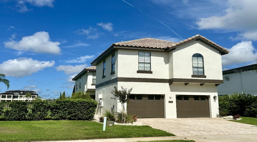 Reunion, Florida 34747, 4 Bedrooms Bedrooms, ,3 Bathroomsbathrooms,Residential,For Sale,Castle Pines,Mfrtb8379758
