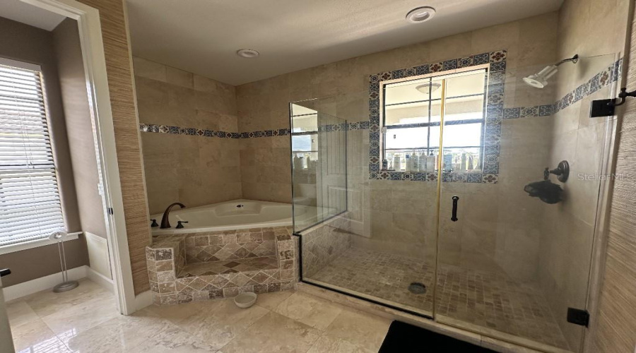 REUNION, Florida 34747, 4 Bedrooms Bedrooms, ,3 BathroomsBathrooms,Residential,For Sale,CASTLE PINES,0,MFRTB8379758