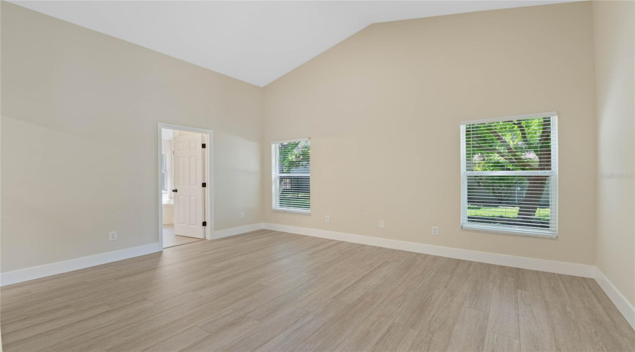 Orlando, Florida 32836, 3 Bedrooms Bedrooms, ,2 Bathroomsbathrooms,Residential,For Sale,Pecky Cypress Way,Mfrr4909066