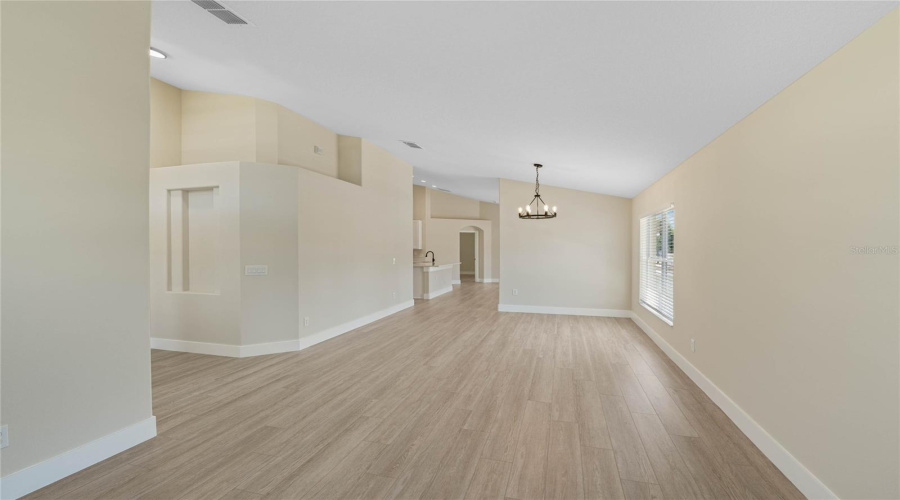 Orlando, Florida 32836, 3 Bedrooms Bedrooms, ,2 Bathroomsbathrooms,Residential,For Sale,Pecky Cypress Way,Mfrr4909066