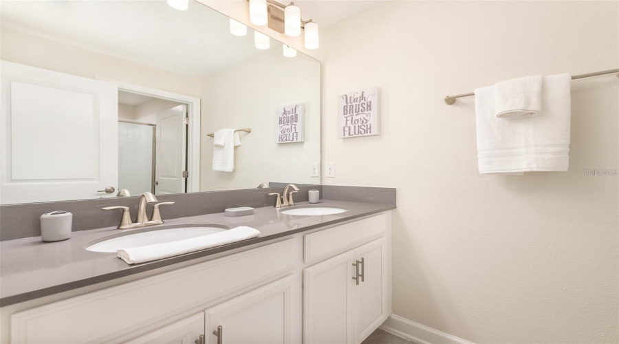 Davenport, Florida 33896, 4 Bedrooms Bedrooms, ,3 Bathroomsbathrooms,Residential,For Sale,Cabot Cliffs,Mfro6305092