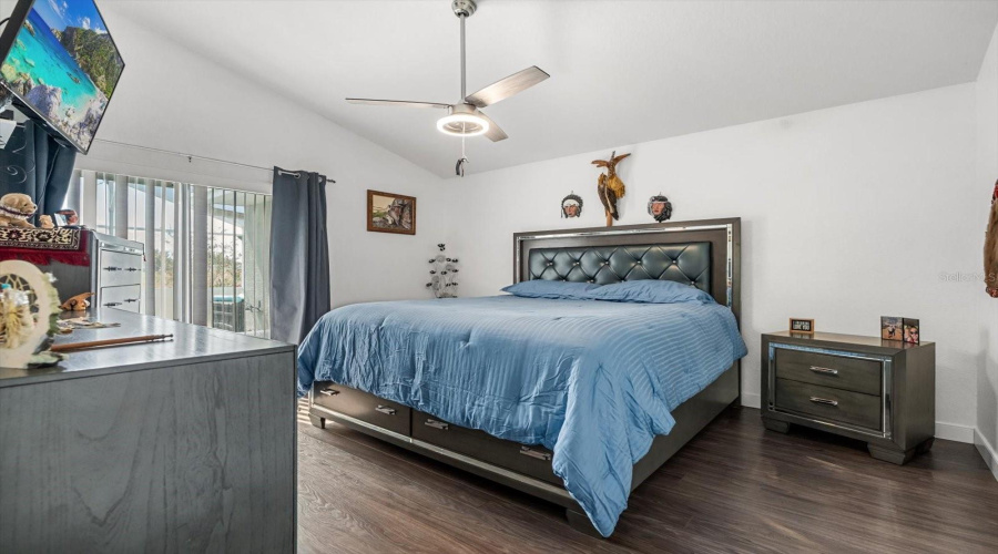 Davenport, Florida 33896, 4 Bedrooms Bedrooms, ,3 Bathroomsbathrooms,Residential,For Sale,Windsor,Mfrtb8379876