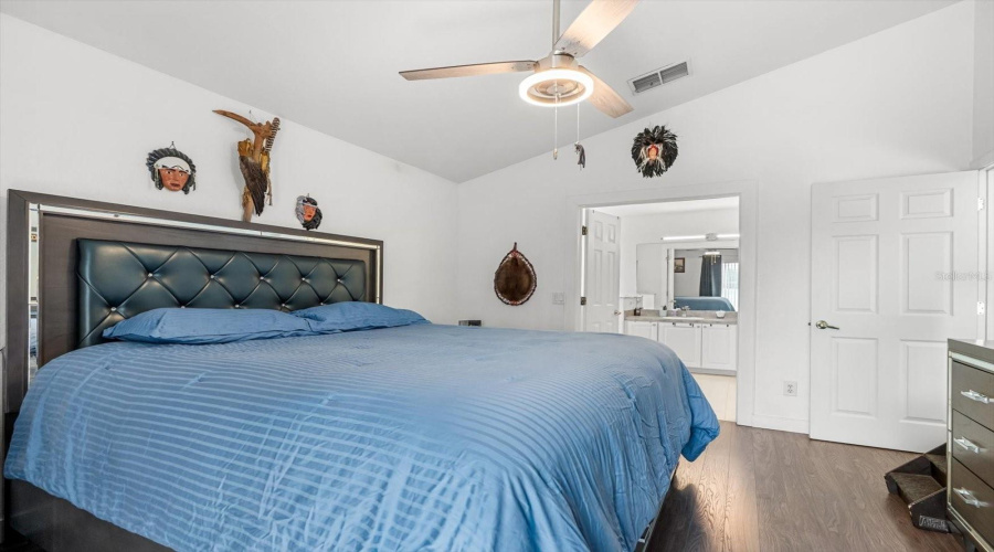 Davenport, Florida 33896, 4 Bedrooms Bedrooms, ,3 Bathroomsbathrooms,Residential,For Sale,Windsor,Mfrtb8379876
