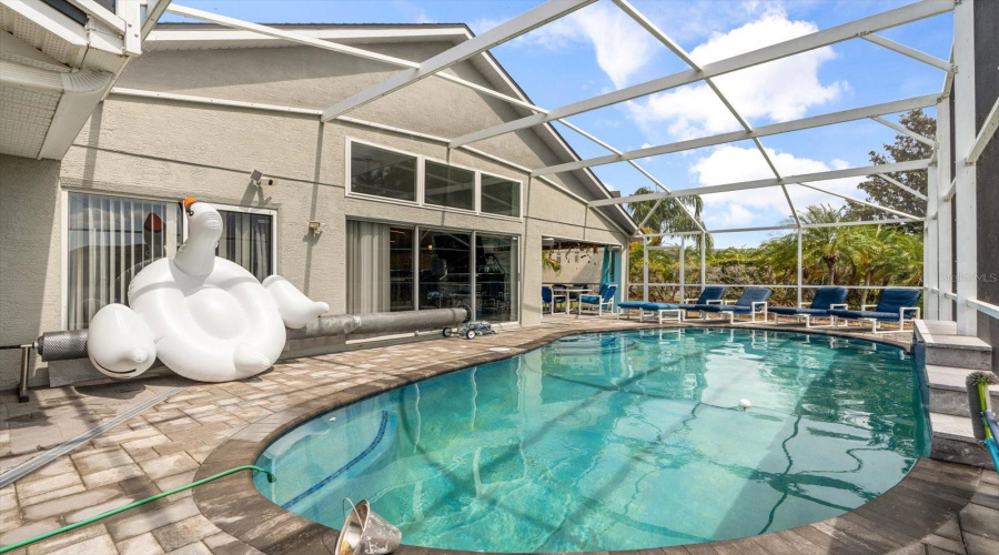 Davenport, Florida 33896, 4 Bedrooms Bedrooms, ,3 Bathroomsbathrooms,Residential,For Sale,Windsor,Mfrtb8379876