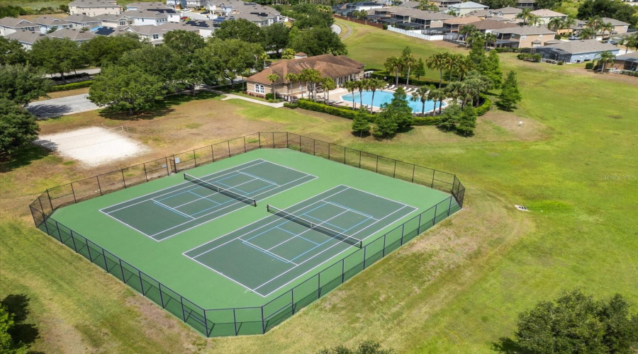 Davenport, Florida 33896, 4 Bedrooms Bedrooms, ,3 Bathroomsbathrooms,Residential,For Sale,Windsor,Mfrtb8379876