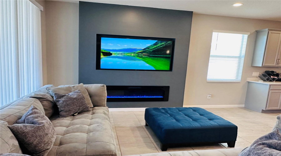 Davenport, Florida 33837, 4 Bedrooms Bedrooms, ,3 Bathroomsbathrooms,Residential,For Sale,Yorkdale,Mfrs5125843