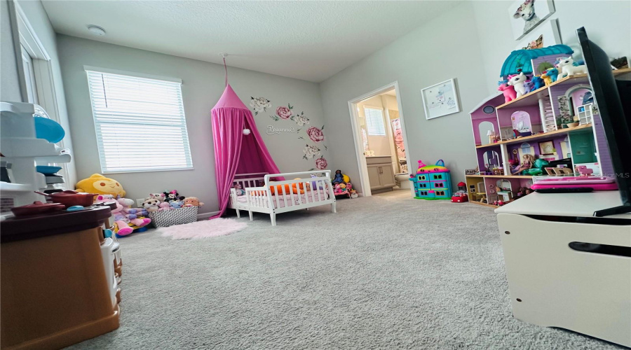 Davenport, Florida 33837, 4 Bedrooms Bedrooms, ,3 Bathroomsbathrooms,Residential,For Sale,Yorkdale,Mfrs5125843