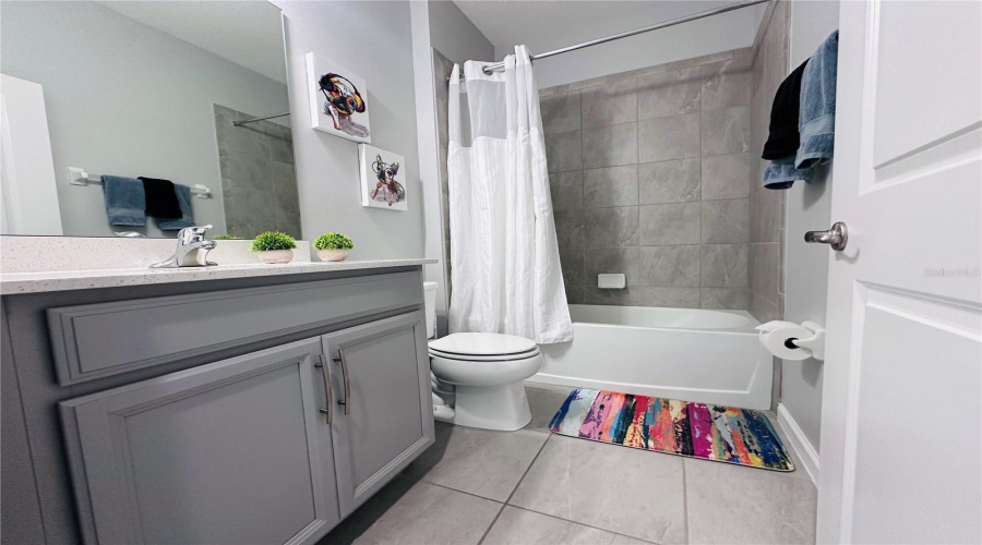 Davenport, Florida 33837, 4 Bedrooms Bedrooms, ,3 Bathroomsbathrooms,Residential,For Sale,Yorkdale,Mfrs5125843